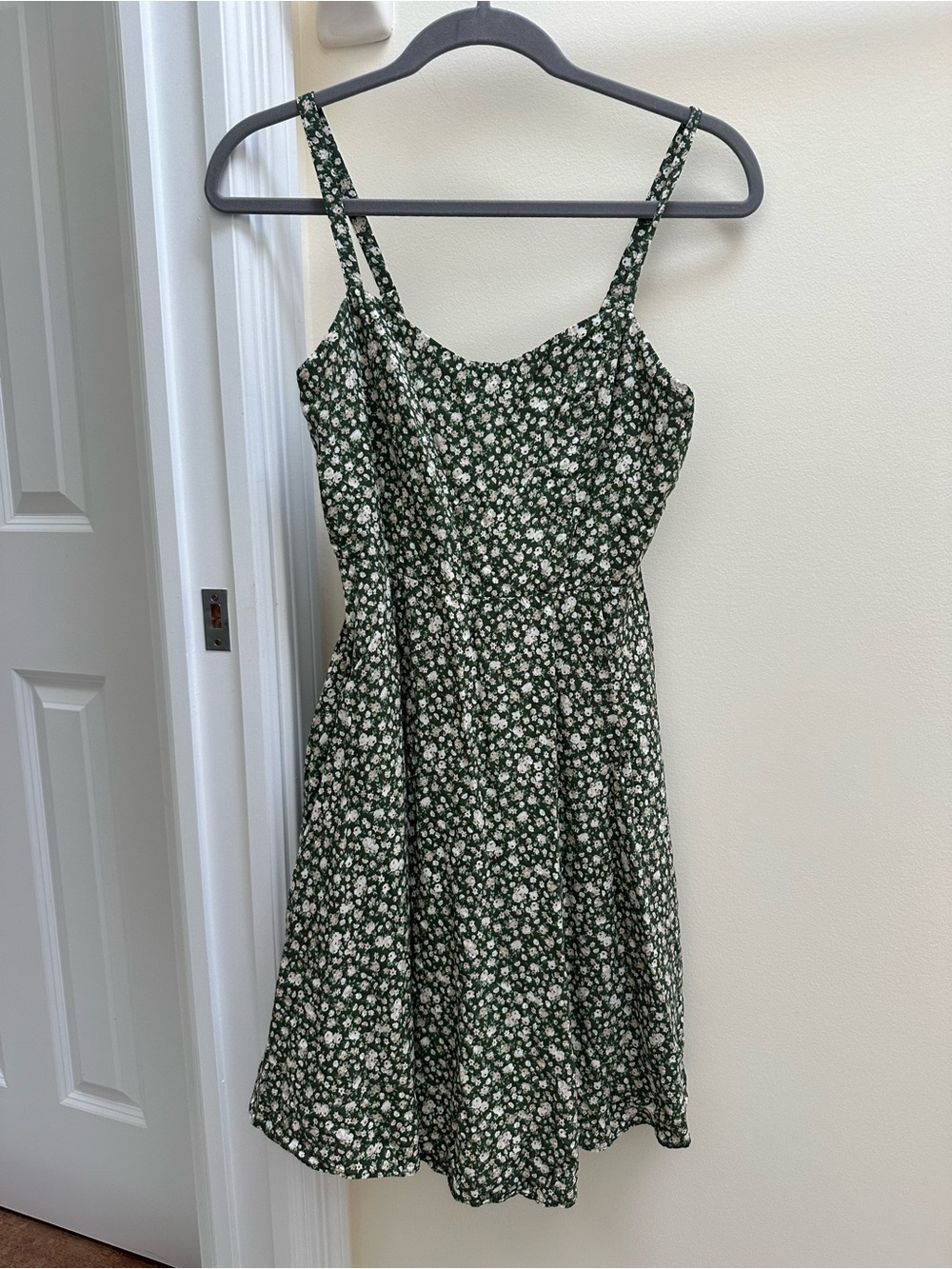 Old Navy Dark Green Floral Spaghetti-Strap Mini Dress